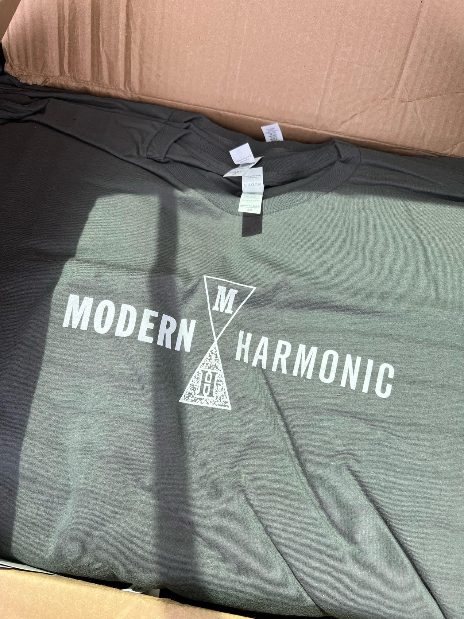 Modern Harmonic Logo Shirt (Grey) - MTS-MH-002S